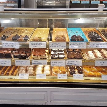 Mike's Pastry - More cannolis and slices of pastry goodness - Bakeries Near Me - Boston, Massachusetts Mike's Pastry - More cannolis and slices of pastry goodness - Bakeries Near Me - Boston, Massachusetts
