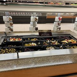Publix - Antipasto bar