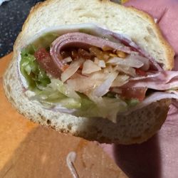 Lee's Hoagie House
