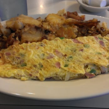 Skyline Diner - Western Omelet - Breakfast & Brunch Near Me - Rensselaer, New York
