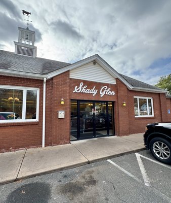 Shady Glen Restaurant and Ice Cream Parlor by null
