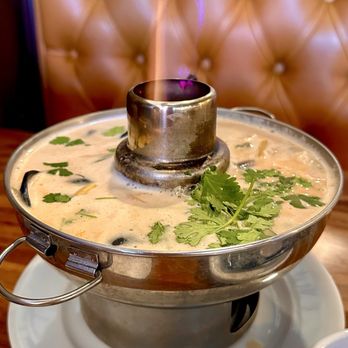 Amazing Siam Thai restaurant - 4. Tom Kha Soup Hotpot - Thai Near Me - Tarzana, California Amazing Siam Thai restaurant - 4. Tom Kha Soup Hotpot - Thai Near Me - Tarzana, California