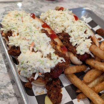 Piggy’s Deli & Pub - Look at all those toppings. Never met a more formidable hot dog opponent. - Delis Near Me - Ashland, Virginia Piggy’s Deli & Pub - Look at all those toppings. Never met a more formidable hot dog opponent. - Delis Near Me - Ashland, Virginia