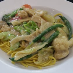 Vietnam Bay Restaurant - Thai green curry noodles