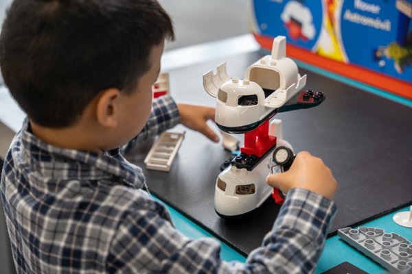 Discovery Cube Los Angeles by null