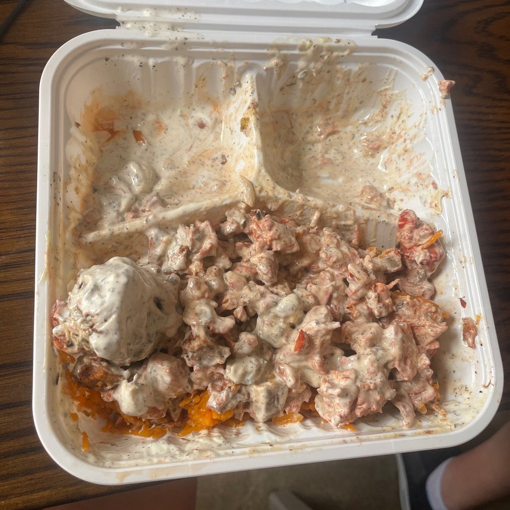 It's just wet everywhere puddle of sauce. It's just wet everywhere puddle of sauce.