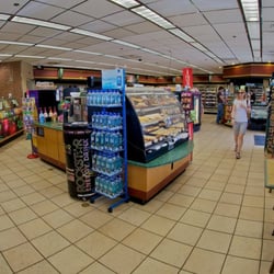 Pdq Gas & Food - PDQ is like snack heaven.