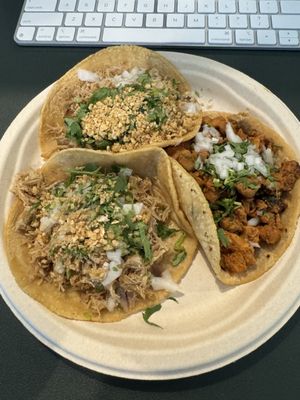 El Rey Tacos by null