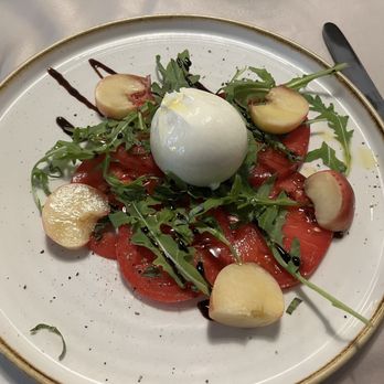 Waldviertlerhof - Buratta salad - Austrian Near Me - Vienna, 9