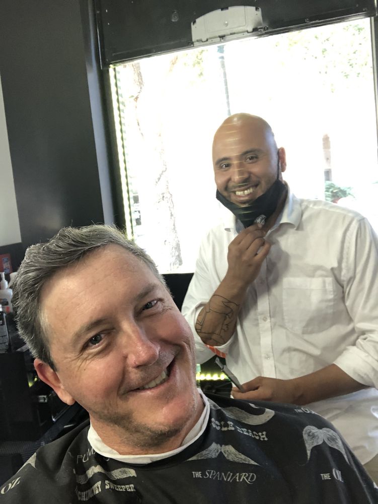 TOP NOTCH BARBER SHOP Updated July 2024 75 Photos 540 Clematis St