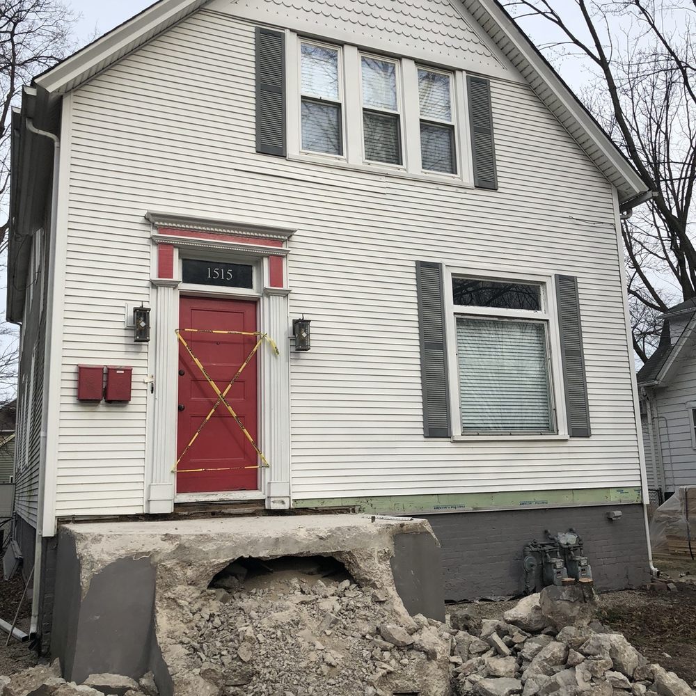 Greene & Proppe Design - Before-post concrete stair removal - Architects Near Me - Chicago, Illinois Greene & Proppe Design - Before-post concrete stair removal - Architects Near Me - Chicago, Illinois