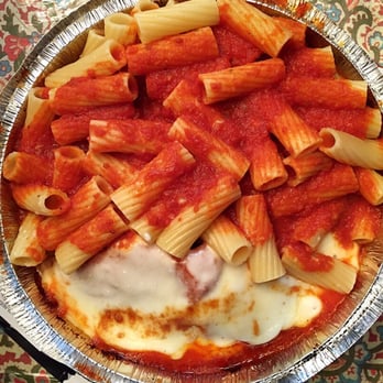 Mama Venezia Pizza - Chicken parm with rigatoni - Pizza Near Me - Hicksville, New York Mama Venezia Pizza - Chicken parm with rigatoni - Pizza Near Me - Hicksville, New York