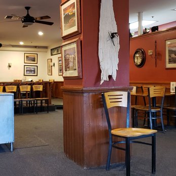 Good Life Cafe - socially distanced seating - Vegetarian Near Me - Mammoth Lakes, California