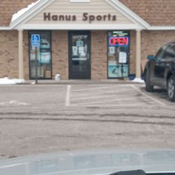 Hanus Sports - Best hockey store in the west suburbs!