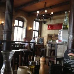 Gaststätte Bierbrezel - Awesome medieval decor with fresh fire-baked pretzels