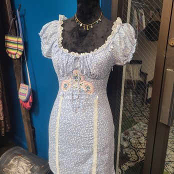 Wrenologie - Women's Clothing Near Me - Salisbury, North Carolina Wrenologie - Women's Clothing Near Me - Salisbury, North Carolina