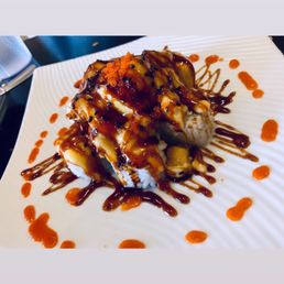 Chef 's Special Volcano Roll