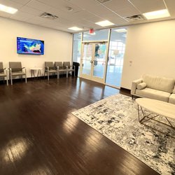 Ideal MD - Waiting room