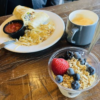Green Eyes Coffee - Breakfast burrito, parfait, cappuccino - Coffee & Tea Near Me - Claremore, Oklahoma Green Eyes Coffee - Breakfast burrito, parfait, cappuccino - Coffee & Tea Near Me - Claremore, Oklahoma