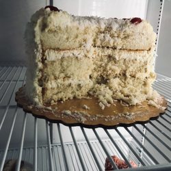 Lake Tansi Restaurant & Bar - Coconut cake