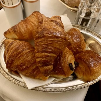 Angelina - Croissants and Pain Au Chocolats - Breakfast & Brunch Near Me - Paris, 75 Angelina - Croissants and Pain Au Chocolats - Breakfast & Brunch Near Me - Paris, 75