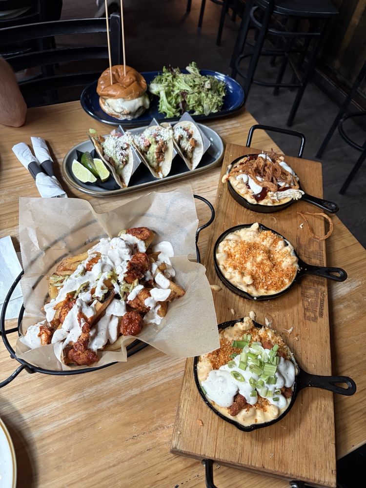 Food from Druthers Brewing