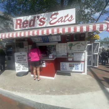 Red's Eats - May 26, 2022 - Seafood Near Me - Wiscasset, Maine Red's Eats - May 26, 2022 - Seafood Near Me - Wiscasset, Maine