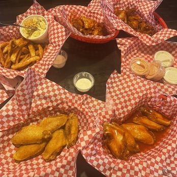 Roosters - Hot wings , fries and potato salad and more wings - Burgers Near Me - Grand Junction, Colorado