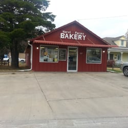 Norel Farms Bakery - Cute exterior