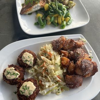 Po House - Crab cake entree and fresh catch of the day - Spanish Mackerel that evening. The veggies and potatoes are also excellent. - Seafood Near Me - Avon, North Carolina