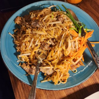 Lil Chef Mama - Pad thai - Thai Near Me - New York, New York Lil Chef Mama - Pad thai - Thai Near Me - New York, New York