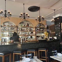 Brigitte Bistro - Gorgeous bar...