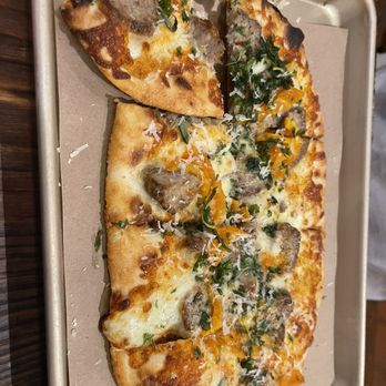 CR NoMa - Flatbread - Pork & Brisket Meatball - Mediterranean Near Me - Washington, DC, District of Columbia
