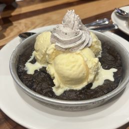 Cookies 'N' Cream Pizookie Cookies 'N' Cream Pizookie