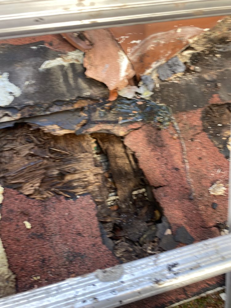 Slide of Roof Repair Specialist