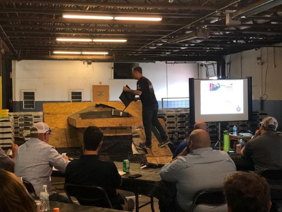 Slide of Verde Roofing & Construction