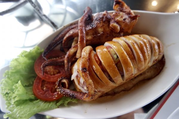 Tagaytay City by null