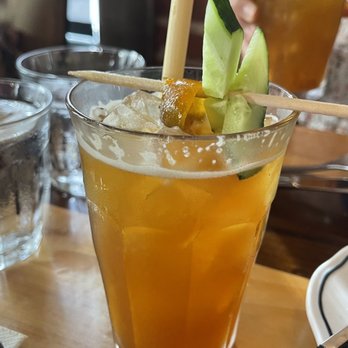 Fete - Noho Pimms - New American Near Me - Honolulu, Hawaii