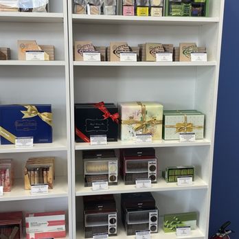 Royce Chocolate - Chocolatiers & Shops Near Me - Frisco, Texas Royce Chocolate - Chocolatiers & Shops Near Me - Frisco, Texas