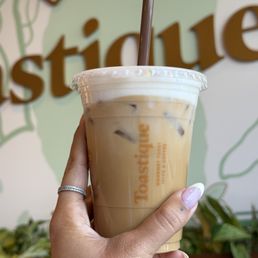 Iced Vanilla Latte with Cold Foam