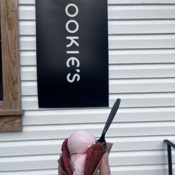 Rookie's - Half ice cream sandwich with strawberry ice cream and red velvet cookies - Ice Cream & Frozen Yogurt Near Me - Lynchburg, Virginia Rookie's - Half ice cream sandwich with strawberry ice cream and red velvet cookies - Ice Cream & Frozen Yogurt Near Me - Lynchburg, Virginia