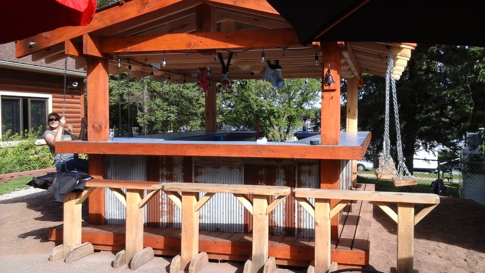 CAPTAINS ON LONG LAKE CLOSED Updated June 2024 20 Reviews 27821