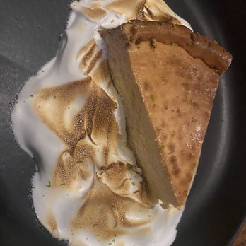 TEYA - Cheesecake made with a local cheese and a merengue that tastes like key lime pie - Yucatan Near Me - Mérida, YUC
