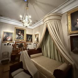 Museo del Romanticismo - Now this is a nursery