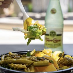 Pacific Pearl Cafe - Locally sourced ingredients from the Ecology Center