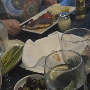 IL Gabbiano - Salmon - Italian Near Me - New Haven, Connecticut