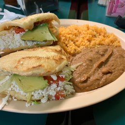 Chicken Gordita - avocado added Chicken Gordita - avocado added