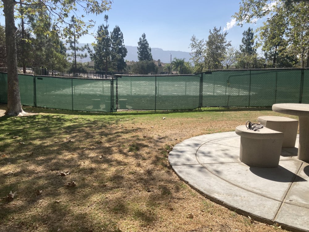 Bryant Ranch Park Logo