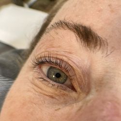 Rise And Shine Studio - Keratin Lash Lift and Tint