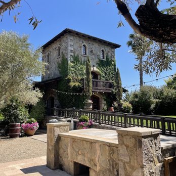 V Sattui Winery - Wineries Near Me - Saint Helena, California V Sattui Winery - Wineries Near Me - Saint Helena, California